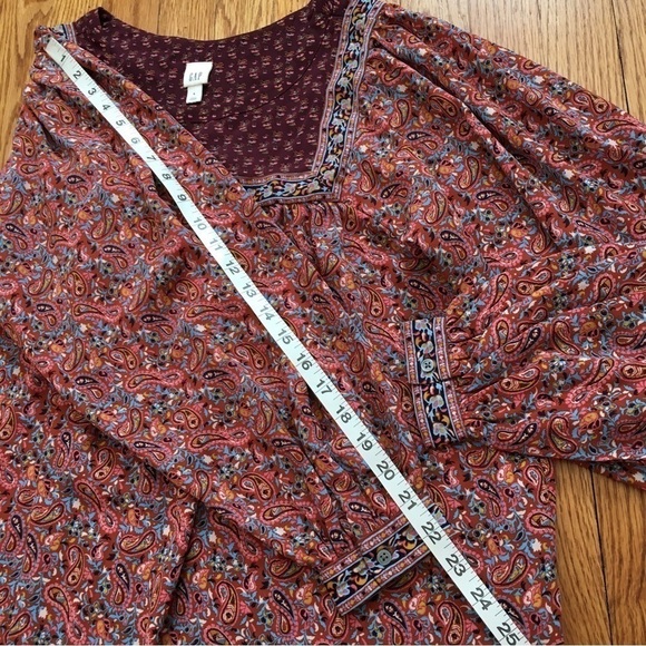 Gap Boho Burgundy paisley top long sleeve crew neck Relaxed Fit blouse - Picture 12 of 16